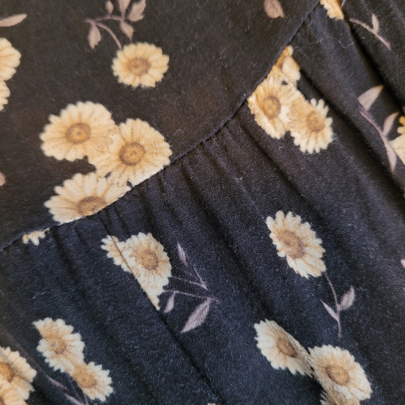 BRANDY MELVILLE Flowy Tunic Top ONE SIZE - Picture 7 of 7